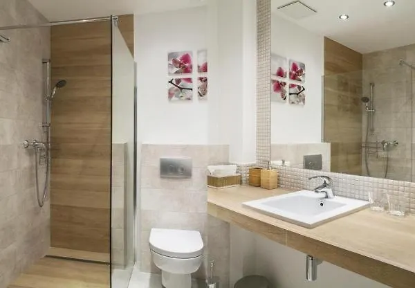Apartamenty Triton Park Варшава